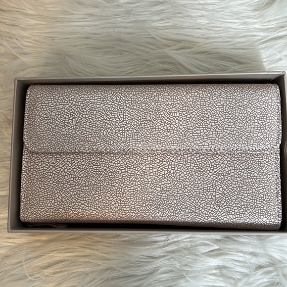 Clutch Mosaic Ivory, NIB
